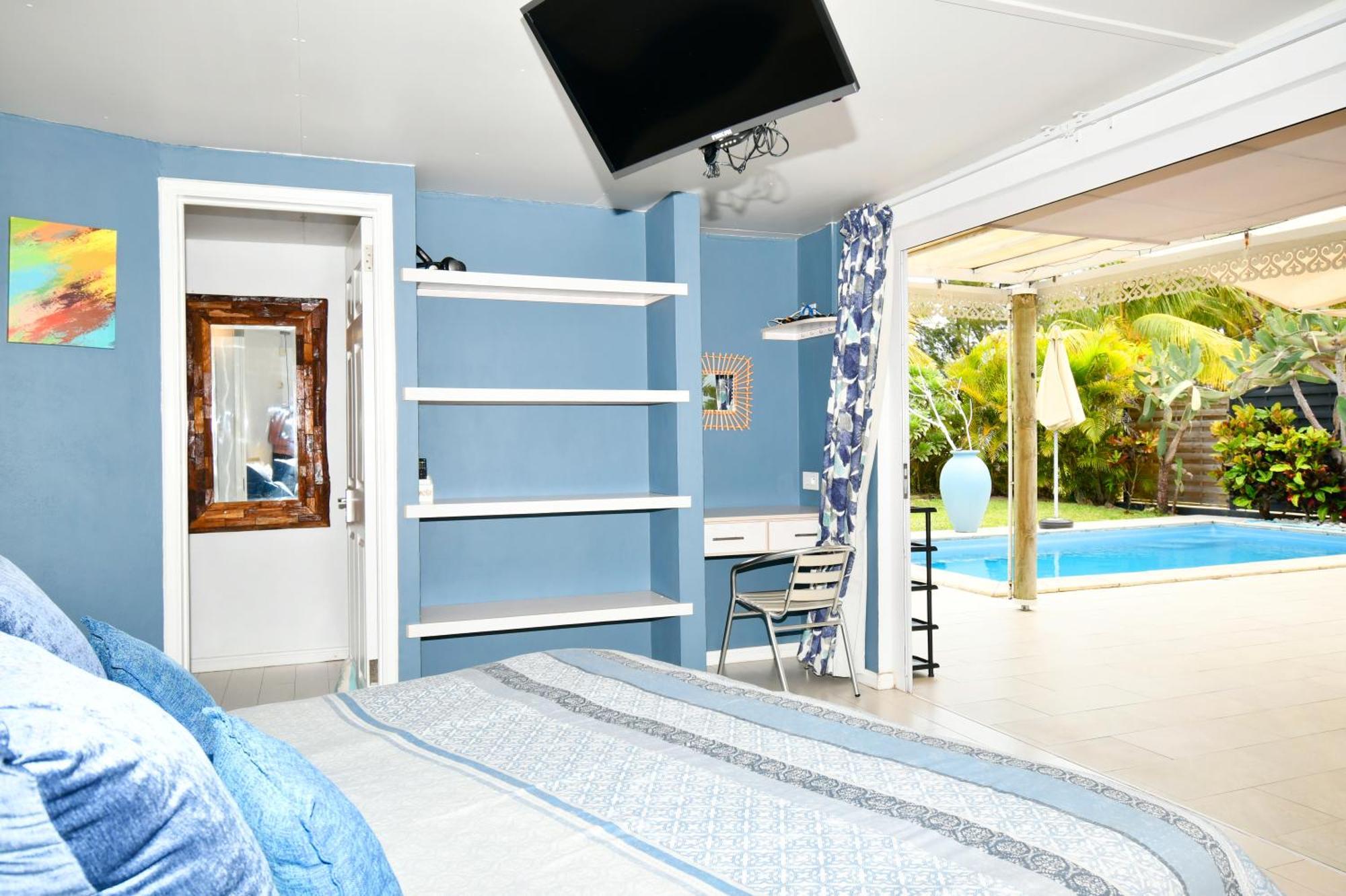 Chalet Kestrel With Pool On The Beach Riambel Extérieur photo